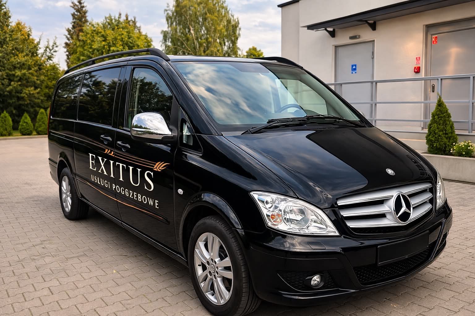 Karawan Mercedes Exitus, całodobowy transport zmarłych